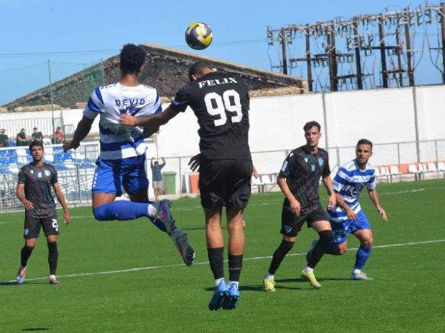 Καραπαπάς: «Δεν παίζει κανένα ρόλο το πρόγραμμα – Ελπίζουμε ότι είμαστε οι καλύτεροι και θα πάρουμε το πρωτάθλημα» (vid)