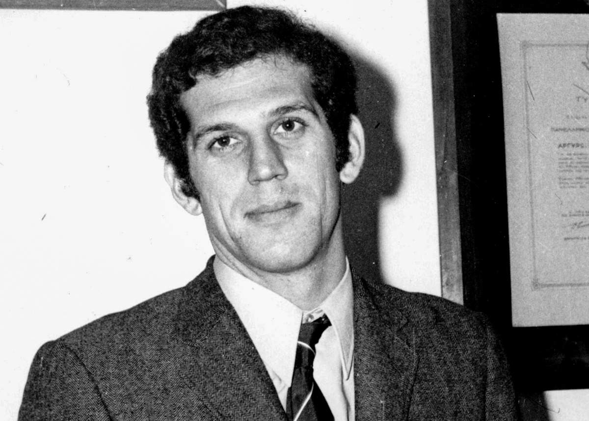 Influencer ανήρτησε εικόνες από την κηδεία της κόρης της που αυτοκτόνησε στα social media – Πόζαρε σαν μοντέλο