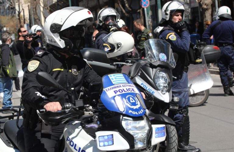 Δολοφονία 20χρονου στην Καλαμαριά Θεσσαλονίκης: “Θέλω δικαιοσύνη για το παιδί μου” δήλωσε ο πατέρας του θύματος (Βίντεο)