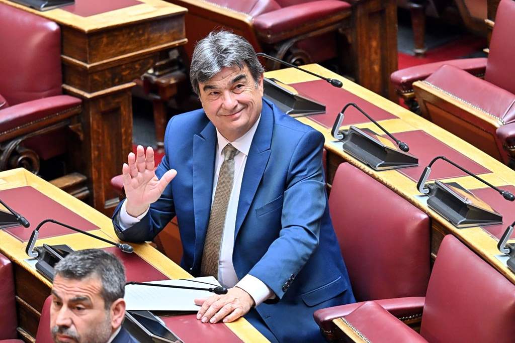 Γιώργος Τσαγκαράκης: Νέες καταγγελίες για τον γκαλερίστα, αύριο η απολογία του