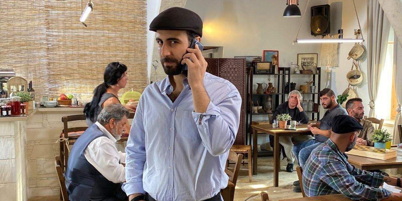 Σέρρες – Κατάθεση στεφάνων από μαθητές για την 25η Μαρτίου 1821 (βίντεο)