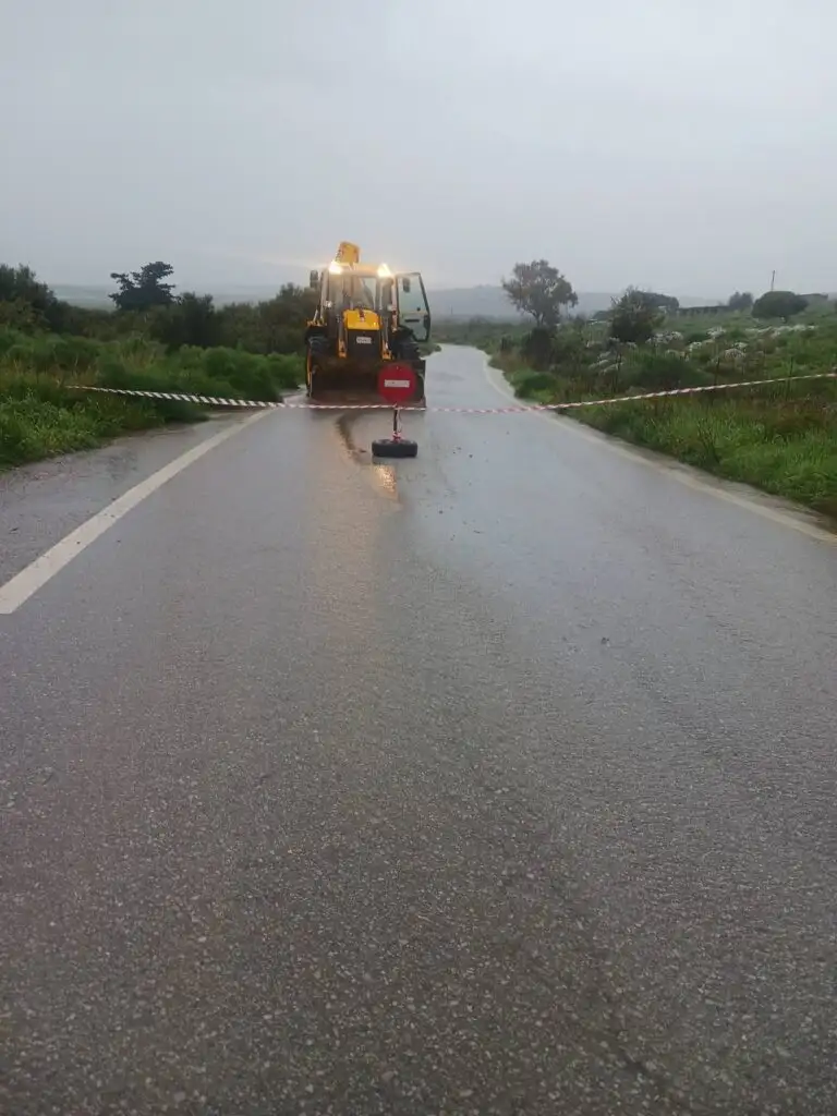 Ουρές για σκορδαλιά και μπακαλιάρο στη Θεσσαλονίκη – Το αδιαχώρητο στα Λαδάδικα
