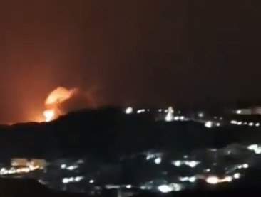 Άγιος Δημήτριος: 16χρονος είχε μετατρέψει το δωμάτιο του σε εργαστήριο αυτοσχέδιων κροτίδων – Συνελήφθη και ο πατέρας του