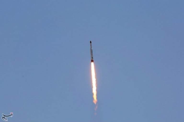 Σοβαρό τροχαίο στην Πάτρα: Αυτοκίνητο «καρφώθηκε» σε δέντρα – Στο νοσοκομείο ο οδηγός