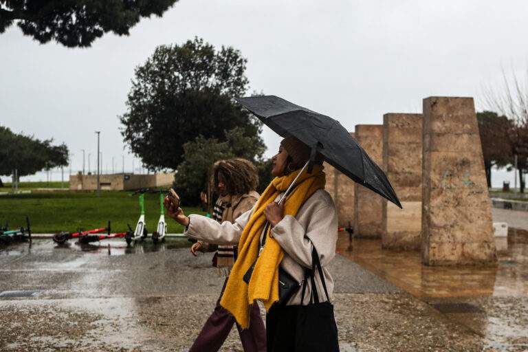 Δάφνη Καραβοκύρη για Γιώργο Λάγιο: «Δεν βλάπτει να είσαι λίγο ευγενικός – Αν δεν του αρέσει η εκπομπή, να αλλάξει κανάλι»