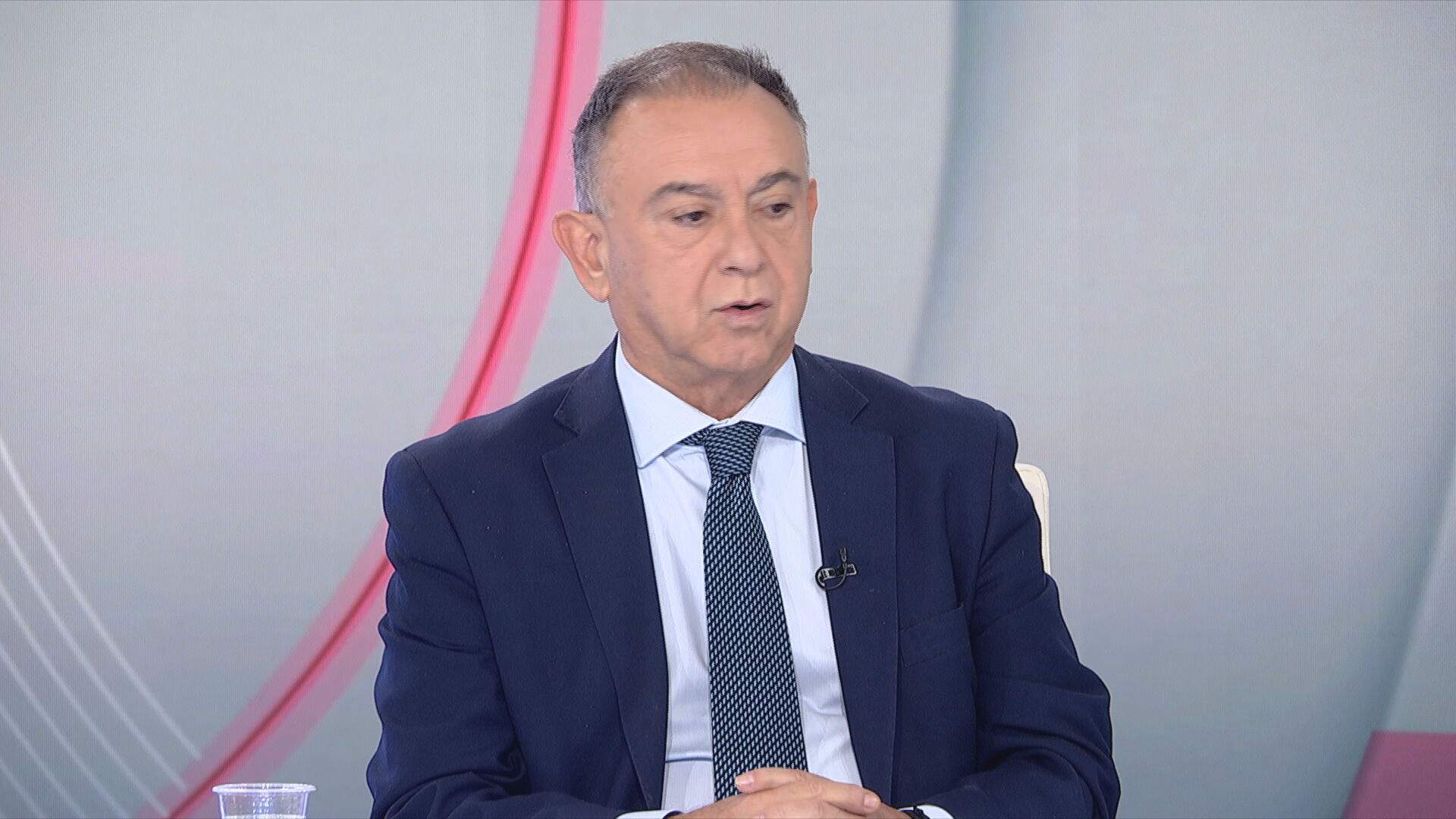 Βίντεο από τη στιγμή που οι αστυνομικοί ακολουθούν το μηχανάκι με τον γνωστό τράπερ που συνελήφθη στα Άνω Πατήσια