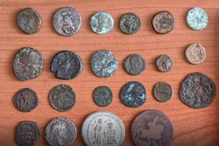 Έκτακτο για τον τραγουδιστή, Πασχάλη