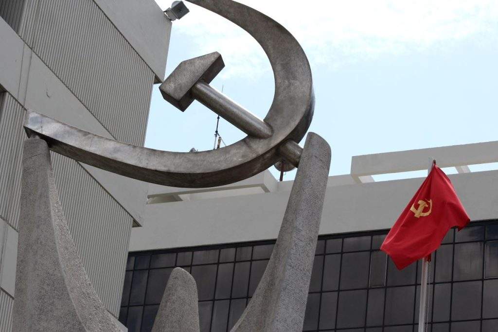 Άγιος Έρωτας: Η μοιραία συνάντηση που «παγώνει» τον χρόνο