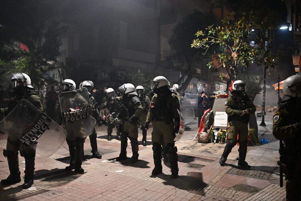 Αεροπλάνο: Γιατί δεν πρέπει να κλείνουμε τους αεραγωγούς του κλιματισμού στην καμπίνα – Τι λένε οι ειδικοί