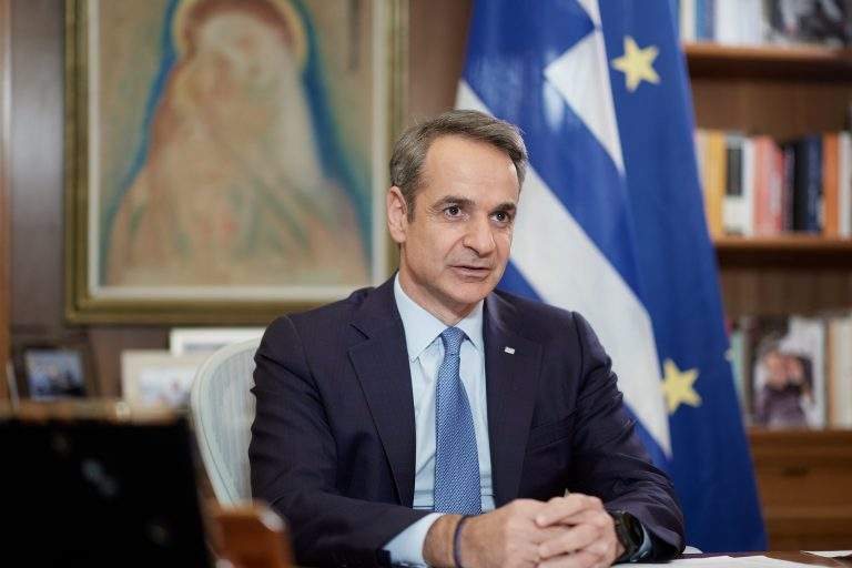 Αυτοεκτίμηση στις σχέσεις: Το θεμέλιο της αυθεντικής αγάπης