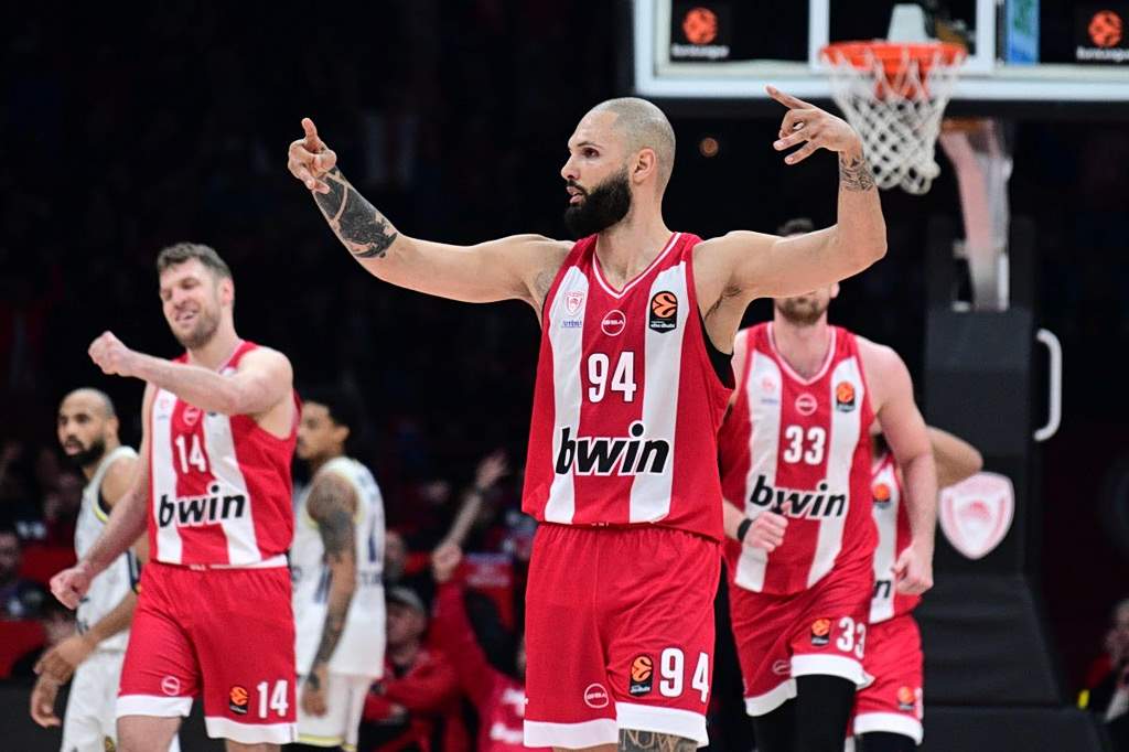 Πόρτο Λεόνε: Ο Χρόνης χωρίζει τη Λένα – Αυτή είναι η νέα του σύντροφος