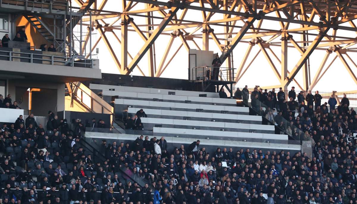 ΑΕΚ και Ατρόμητος κλήθηκαν από τη ΔΕΑΒ για συμπλοκές μεταξύ οπαδών στο Περιστέρι
