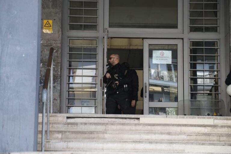 Σοκαριστικό βίντεο: Οδηγός παρέσυρε ποδηλάτες στη Νέα Υόρκη – Ένας νεκρός και τέσσερις τραυματίες