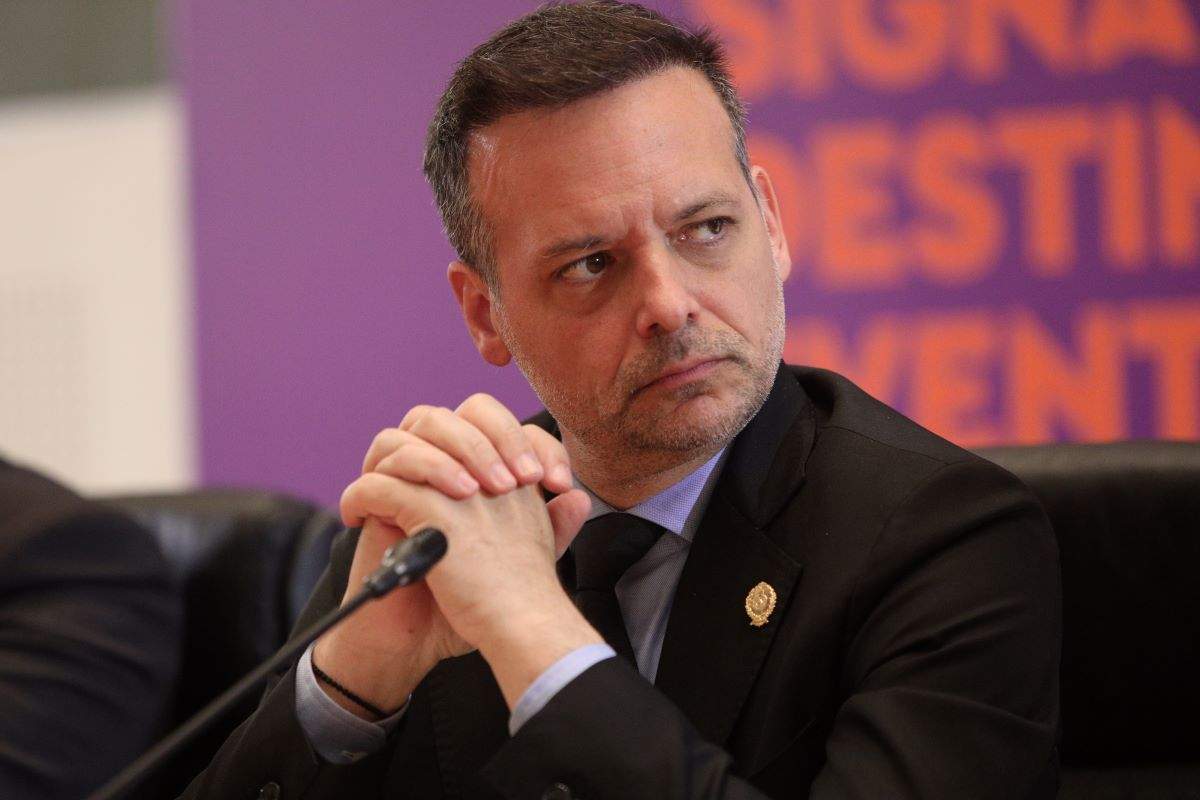 Μπαγκλαντές: Βίντεο με τη στιγμή της πτώσης και της βύθισης λεωφορείου σε ποτάμι – Τουλάχιστον 18 οι νεκροί