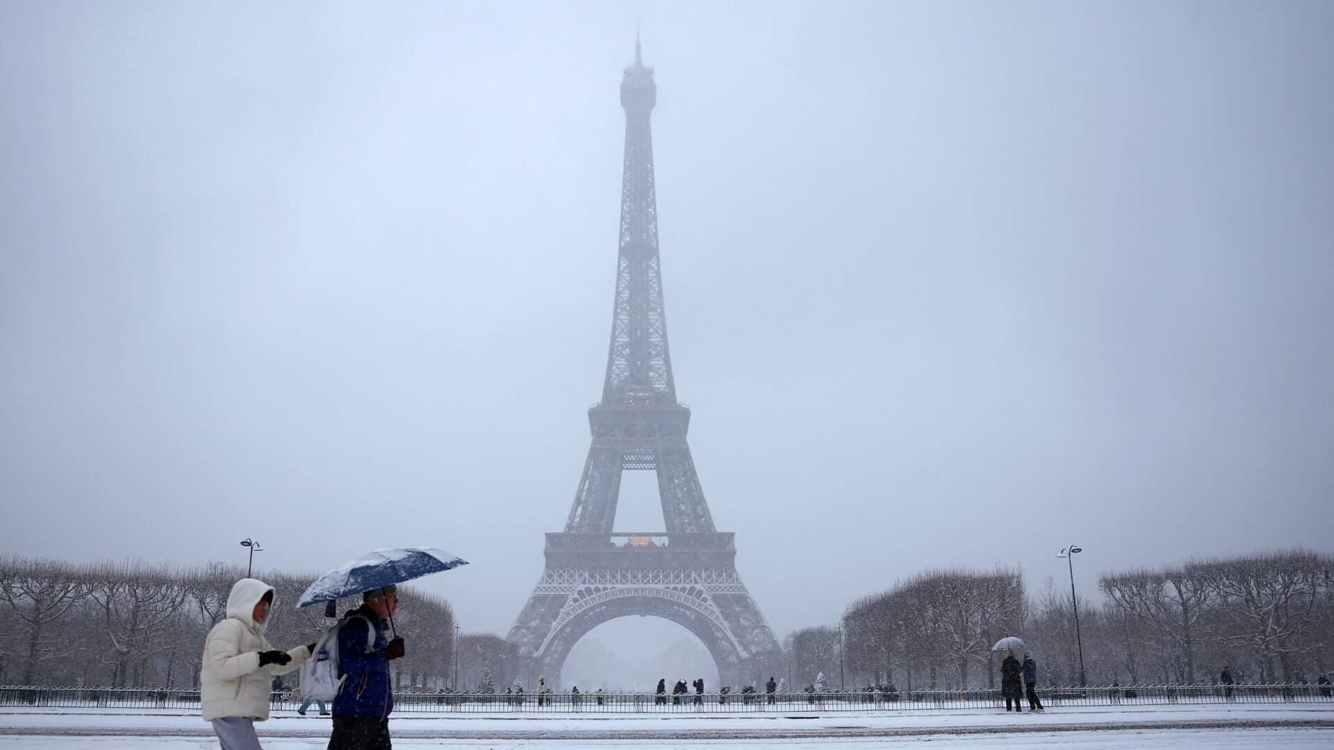 Κοινή δήλωση συγγενών θυμάτων, επιβαινόντων και νομικών, για την υπόθεση της τραγωδίας των Τεμπών