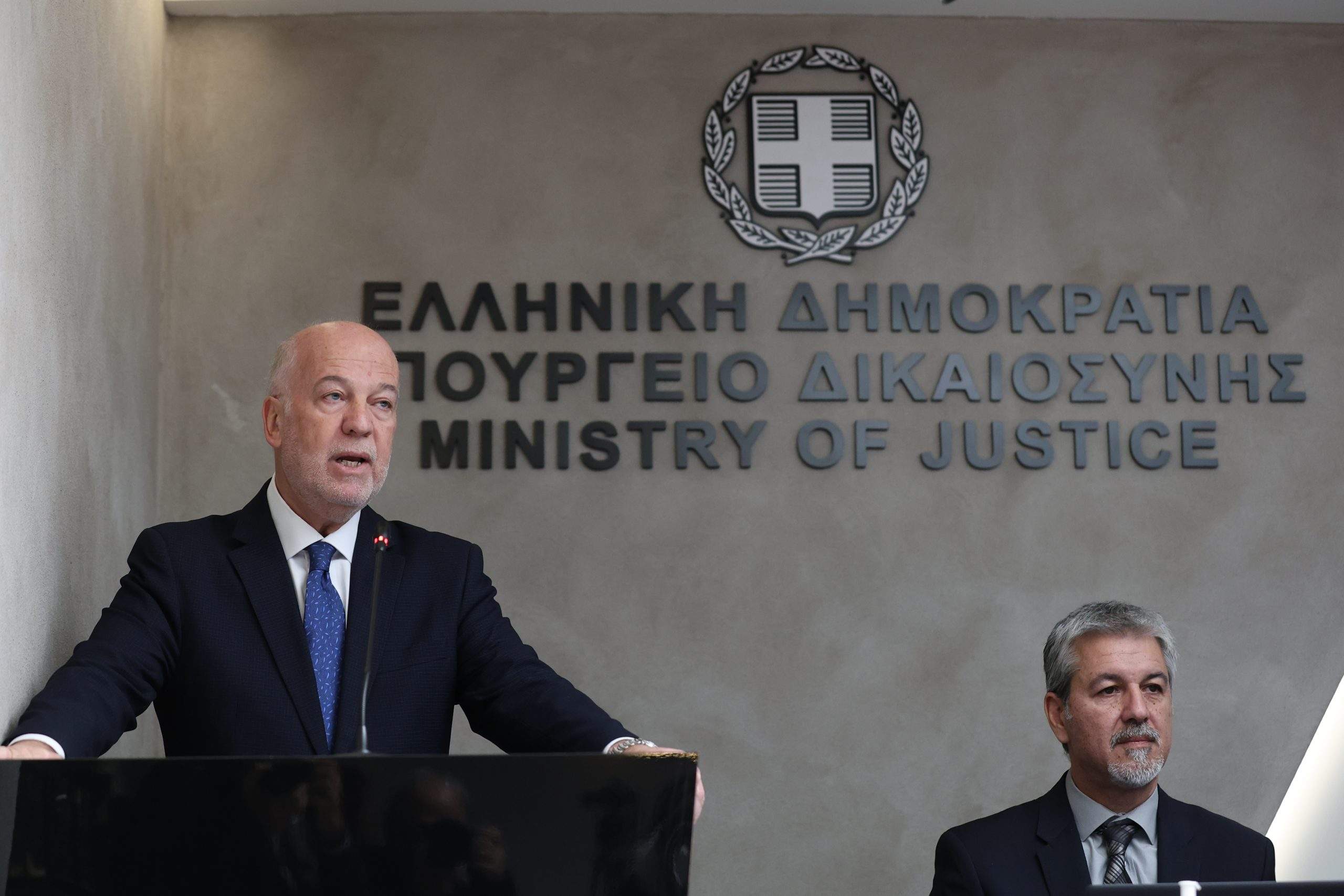 Ηράκλειο: Κρατούμενος χτύπησε αστυνομικό γιατί του πήρε το τσιγάρο