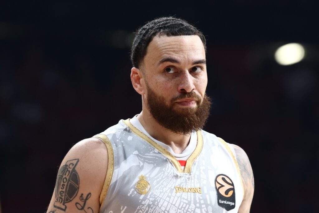 Αποκαλύφθηκε παράνομο «γηροκομείο» στους Αμπελόκηπους – Ηλικιωμένες ζούσαν σε άθλιες και απάνθρωπες συνθήκες