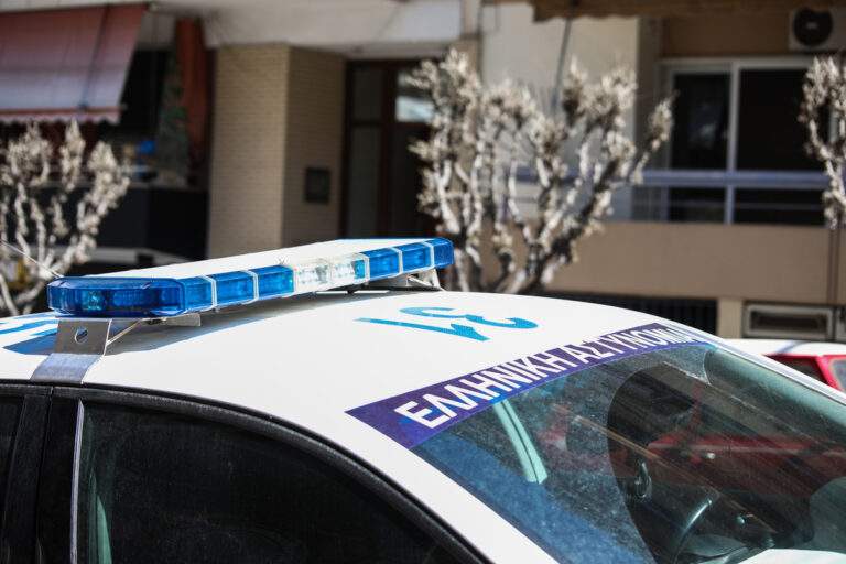 Παραιτήθηκαν Σκρέκας και Μηταράκης – Ποιοι αναλαμβάνουν τα καθήκοντά τους