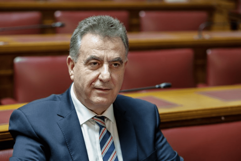 Θεσσαλονίκη: Φωτιά σε υπαίθριο χώρο ανακύκλωσης υλικών – Μήνυμα του 112