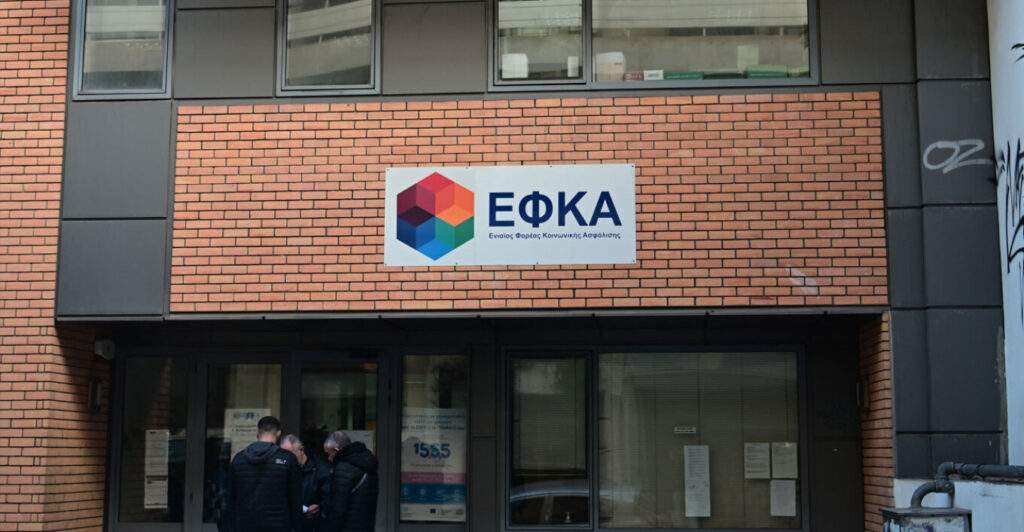 Η Κίνα πατάει γκάζι και αφήνει τους πάντες πίσω