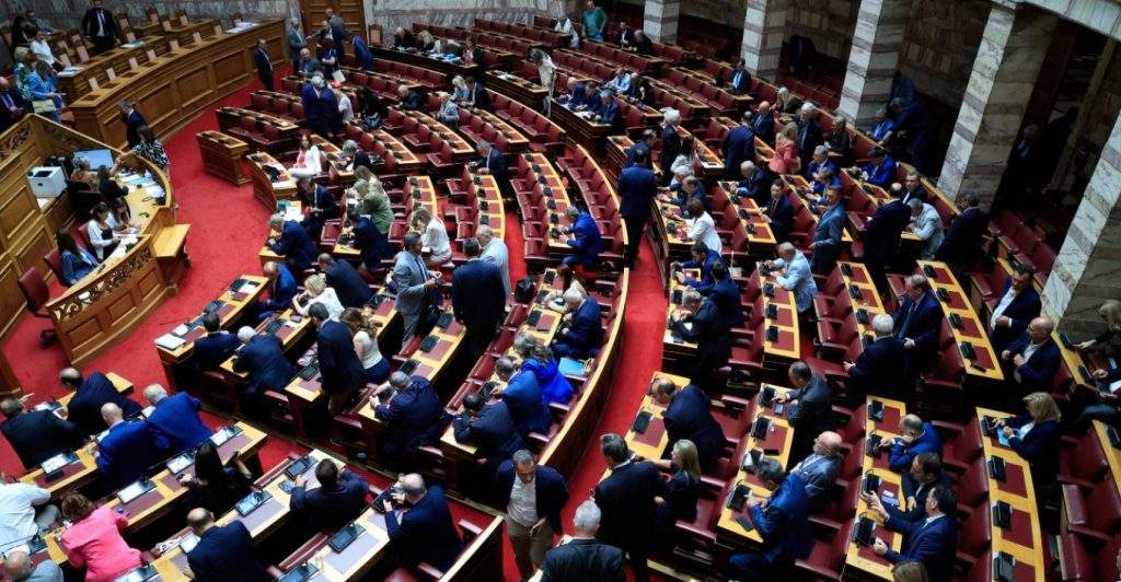 Ινδία: 9 αστυνομικοί καταδικάστηκαν σε θάνατο  – Σκότωσαν στο ξύλο πατέρα και γιο…λόγω μη τήρησης της καραντίνας!