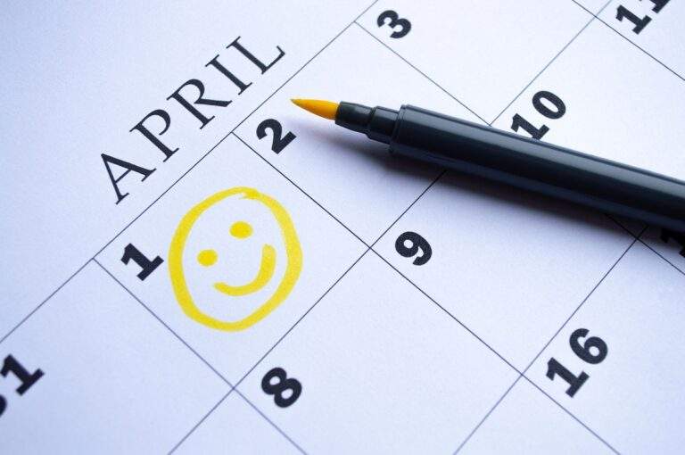 Τέμπη: “Αυτό δεν είναι δικαστική αίθουσα, είναι μεζονέτα”, λέει η δικηγόρος Μαίρη Χατζηκωνσταντίνου (Βίντεο)