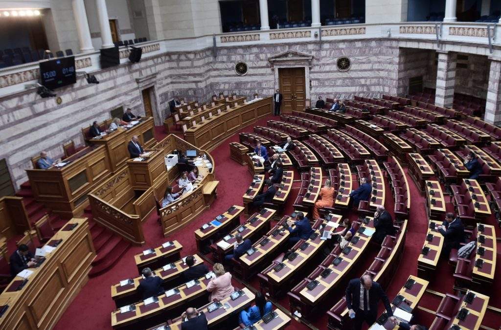 Πόρτο Λεόνε: Έγκυος η Βούλα – Ο Ορέστης αρνείται ότι είναι δικό του