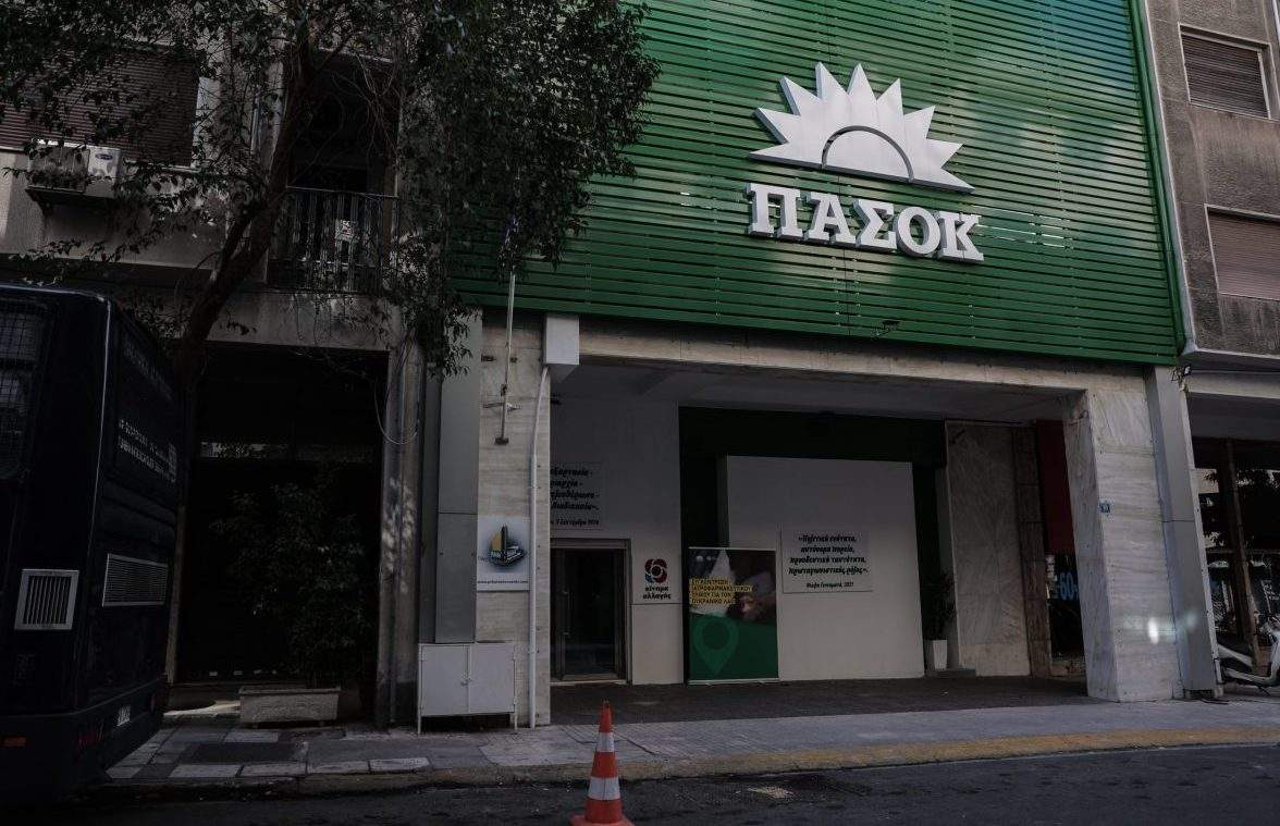 Τρόμος στη Λάρισα για περαστικούς και αυτοκίνητα: Ανήλικοι τους πετούσαν μπουκάλια και πέτρες τις βραδυνες ώρες