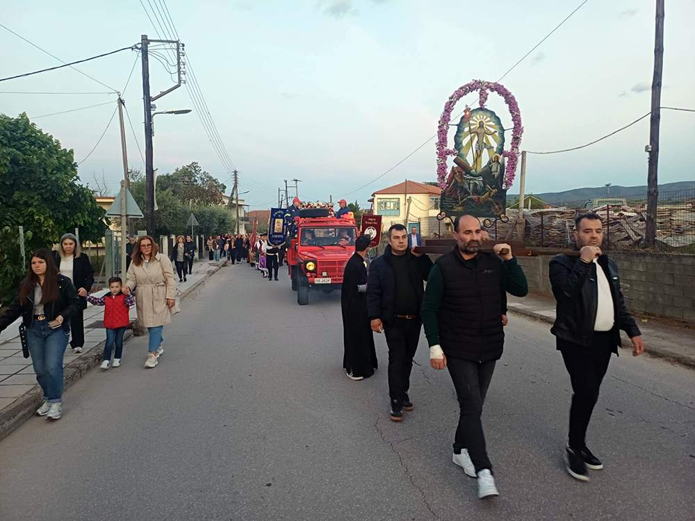 Μικρό σπίτι, μεγάλος στιλ: 9 κόλπα που κάνουν το χώρο να φαίνεται διπλάσιος