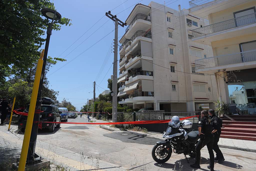 Άγιος Έρωτας: Η μετωπική σύγκρουση Νικόλαου – Παύλου