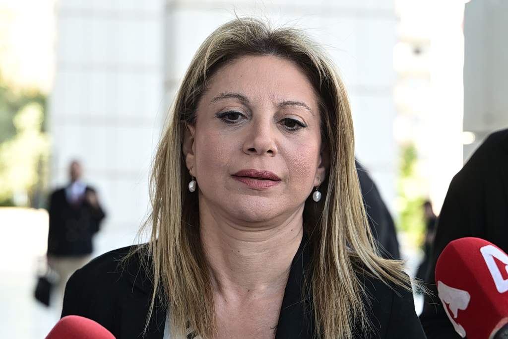 Grand Hotel: Τον εκτελεί μέσα σε αποθήκη και εξαφανίζει το πτώμα του