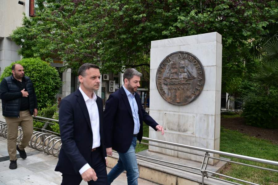 Από ώρα σε ώρα η τελική απόφαση των ΗΠΑ για Ιράν – «Το εμπλουτισμένο ουράνιο θα καταστραφεί», λέει ο Τραμπ