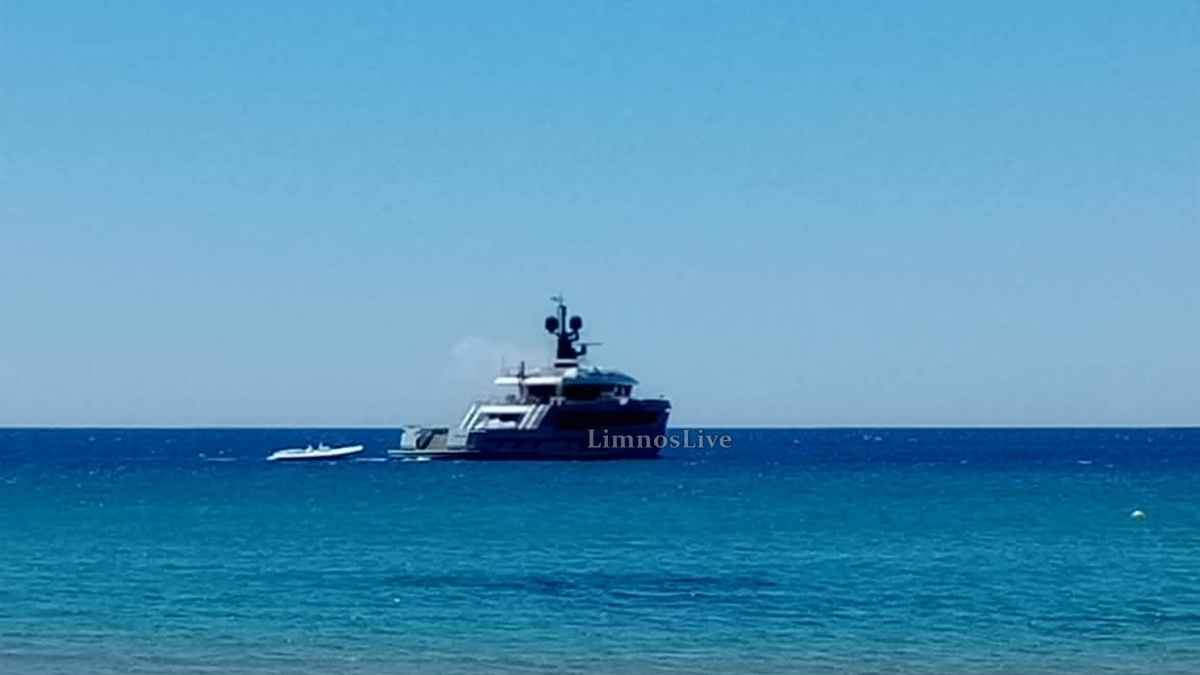 Κόντρα Μασκ-Πενταγώνου για τη χρήση του Starlink σε επιθετικά drone