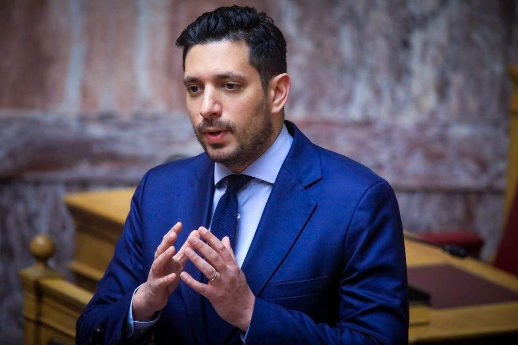 Η Γη της Ελιάς: Θρήνος – Ψάχνουν το πτώμα της στη θάλασσα