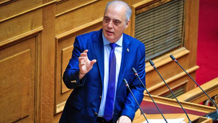 Το Πόθεν Έσχες του Νίκου Ανδρουλάκη: Tα ακίνητα και τα εισοδήματα