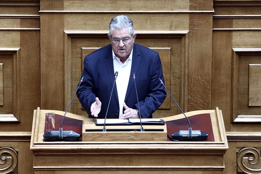 Grand Hotel: Η τελευταία σκηνή της Αγγέλας πριν το φέρετρο
