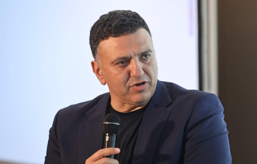 16ο συνέδριο ΝΔ: Προτεραιότητα η αντιμετώπιση των προκλήσεων της τεχνητής νοημοσύνης