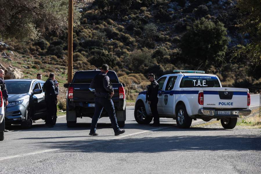 Τραμπ: Είτε το Ιράν θα μας δώσει το εμπλουτισμένο ουράνιο, είτε θα καταστραφεί σε συντονισμό με την Τεχεράνη