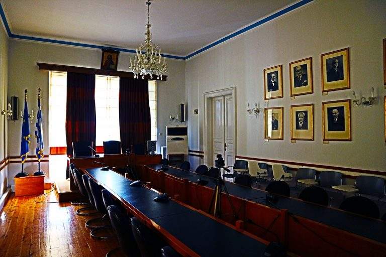 Άγιος Έρωτας: Ο Αργύρης διεκδικεί την κόρη του – Ο αγώνας της Χλόης