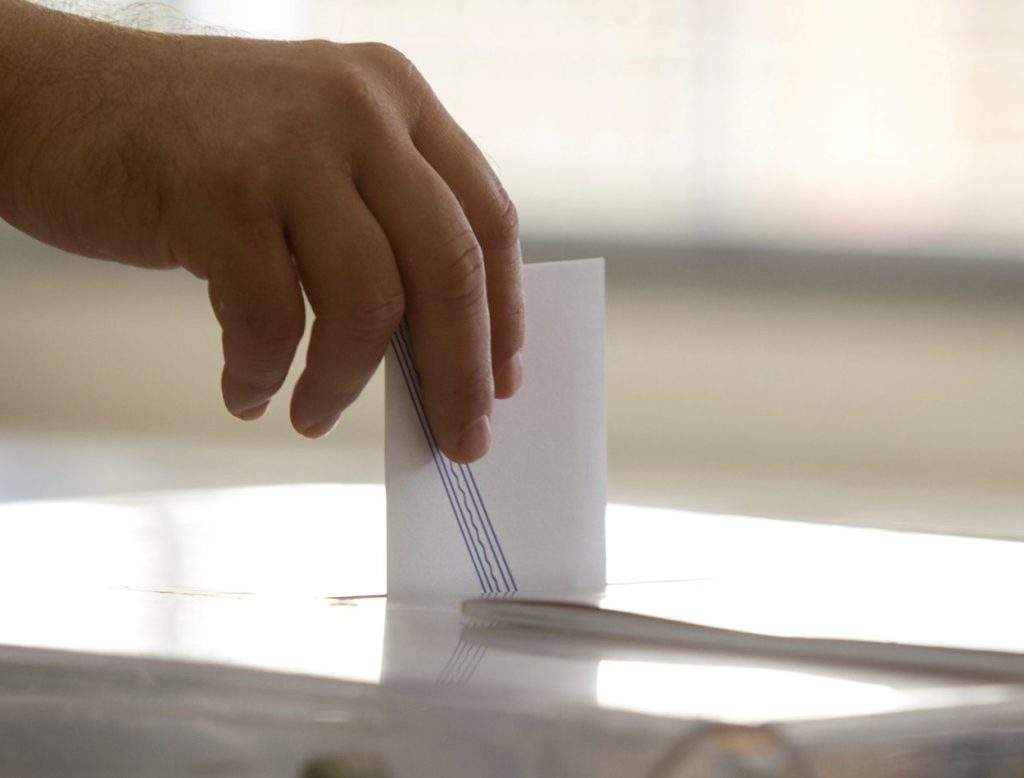 3ο ΓΕΛ Σερρών – Μαθητική θεατρική παράσταση «Τράβα Μαλλί»