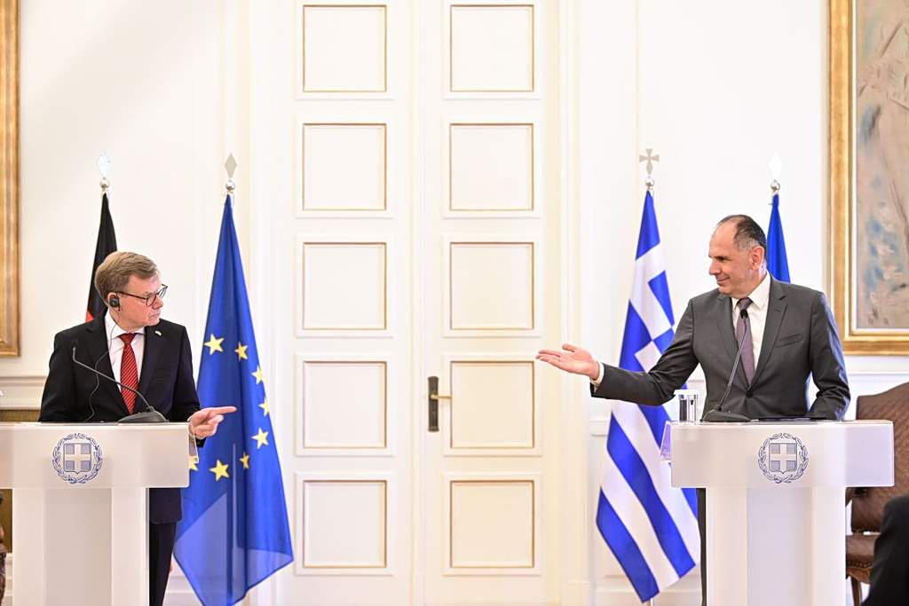 Η Κοβέσι ξεγυµνώνει τον επιλεκτικό ευρωπαϊσµό