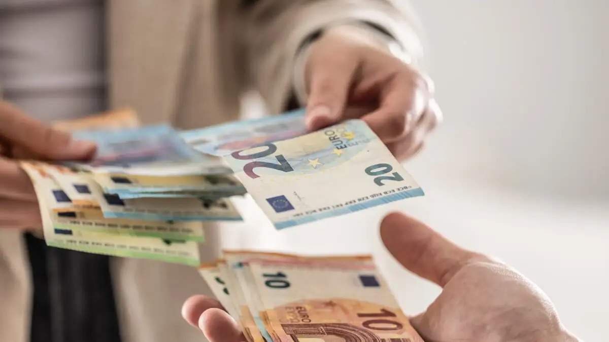 Η πολιτική Βαβέλ και οι «όμηροι»
