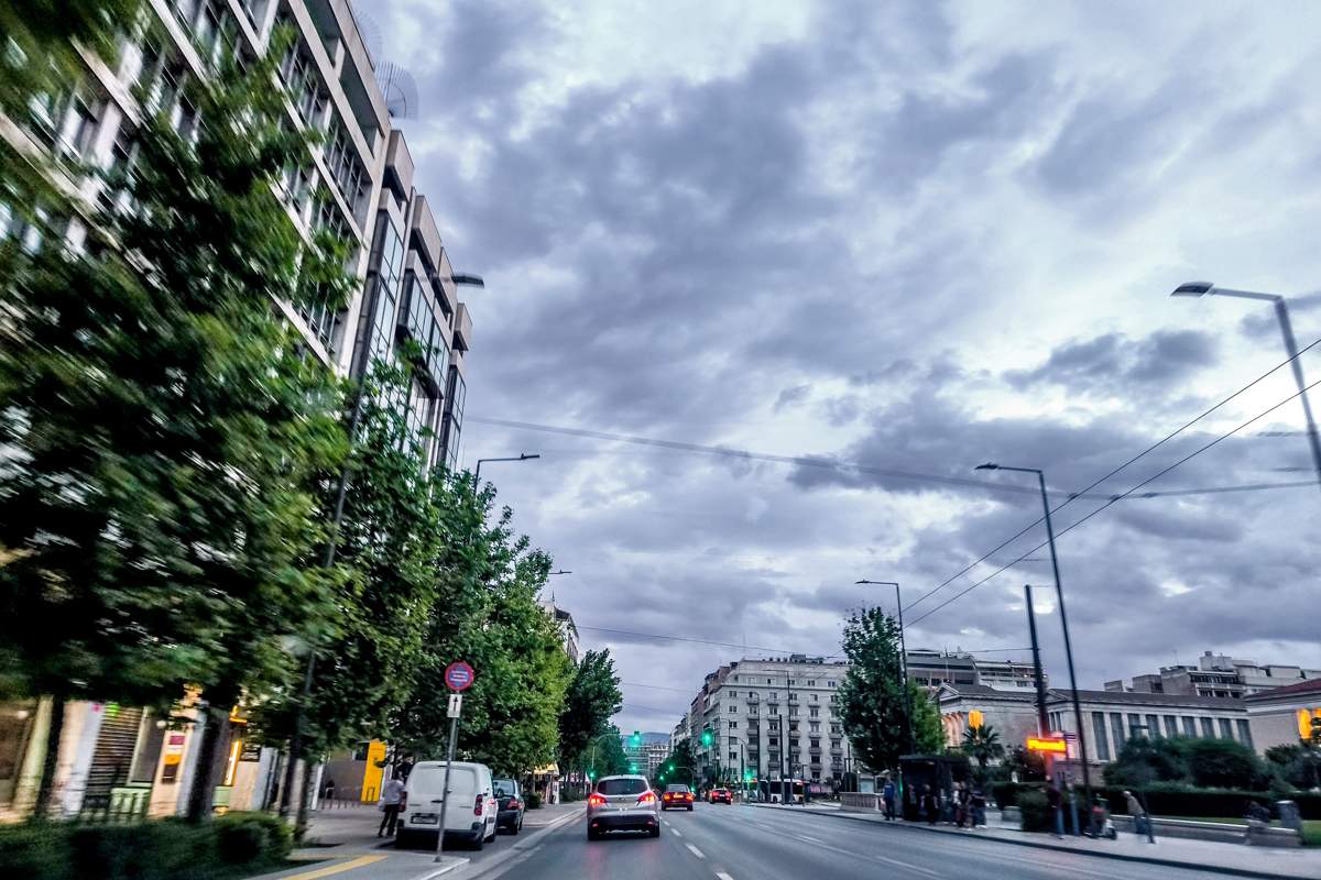 Ολυμπιακός: Ο Πειραιάς “υποδέχθηκε” τους Πρωταθλητές Ευρώπης με ένα μοναδικό υπαίθριο πάρτυ (Εικόνες και βίντεο)
