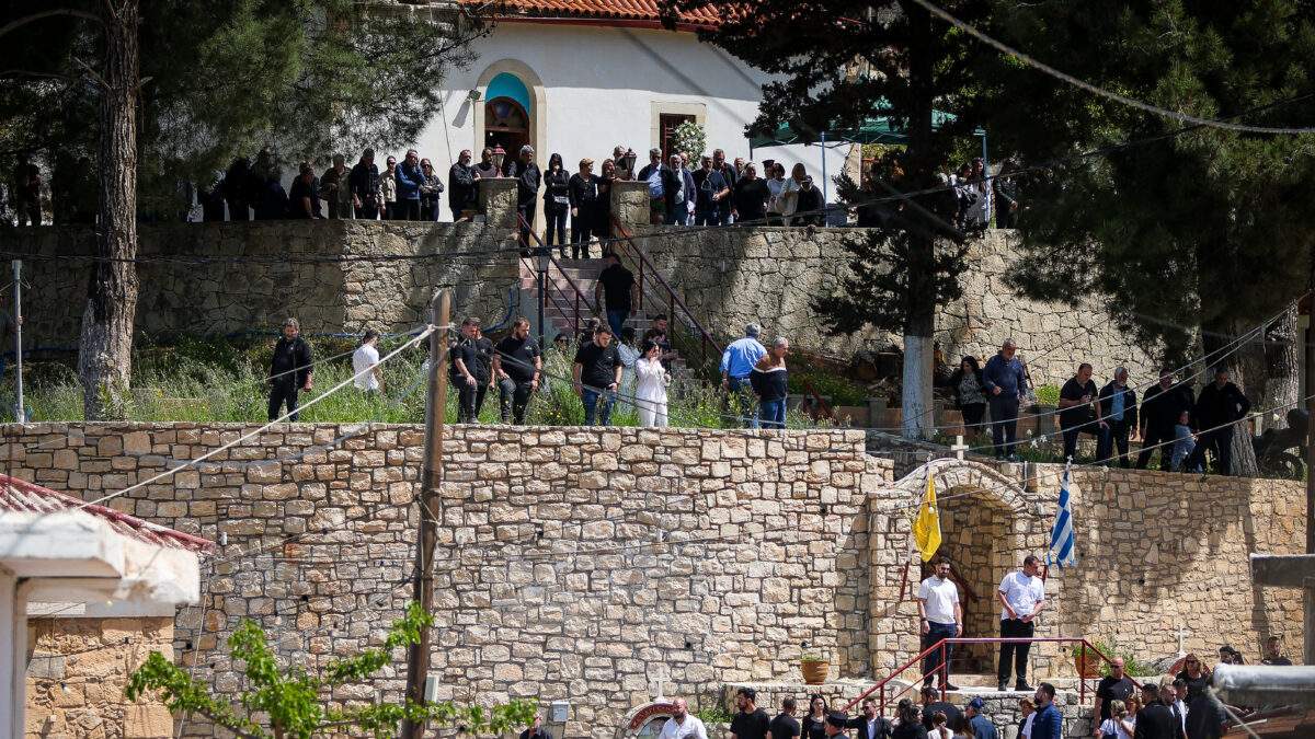 Συλλήψεις τριών διακινητών με συνολικά 12 άτομα σε Μεταξάδες και Σάπες
