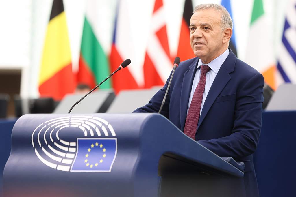Μία νύχτα μόνο: Ο Σάββας μέσα στο χάος παίρνει το καλύτερο δώρο