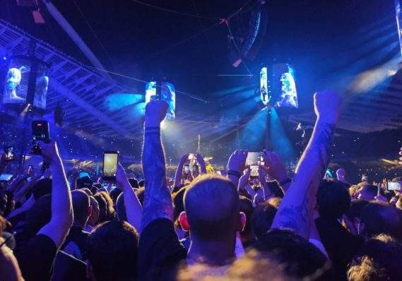 Θες σπιτικό ψωμί χωρίς ζύμωμα; Η συνταγή που πετυχαίνει πάντα
