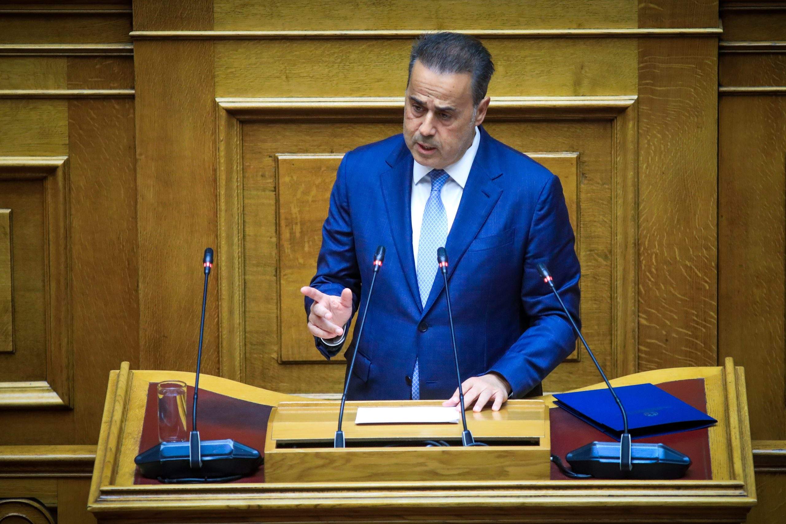 Τροχαίο με μηχανή και περιπολικό στην Αττική οδό – Το Πρωινό – 21/05/2026