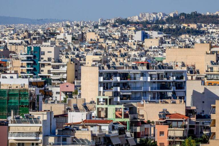 Βλάσης προς υποψήφιους των Πανελλαδικών: Δώστε τη “μάχη” σας με πίστη στις δυνατότητές σας και καθαρό μυαλό