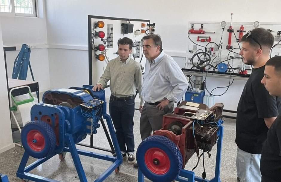 Τα ηλεκτρικά αυτοκίνητα δεν καταργούν το συνεργείο, το μεταμορφώνουν