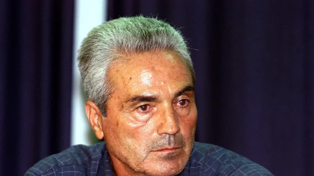 Στη Δερβιτσάνη ο Δημητριάδης: ιδιωτική επίσκεψη ⁠στο άγαλμα του παππού του, συνοδεία του Έντι Ράμα